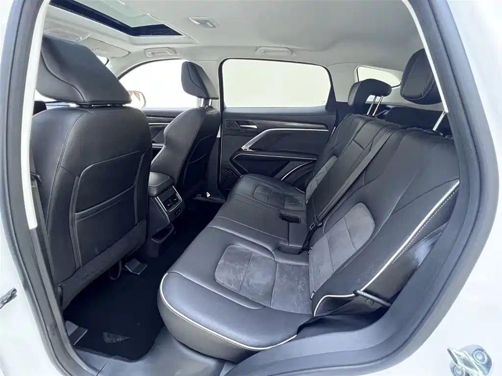 Haval H6 2023 — фото 20