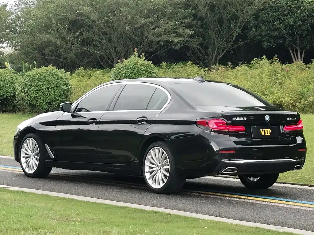 BMW 5 Series 2022