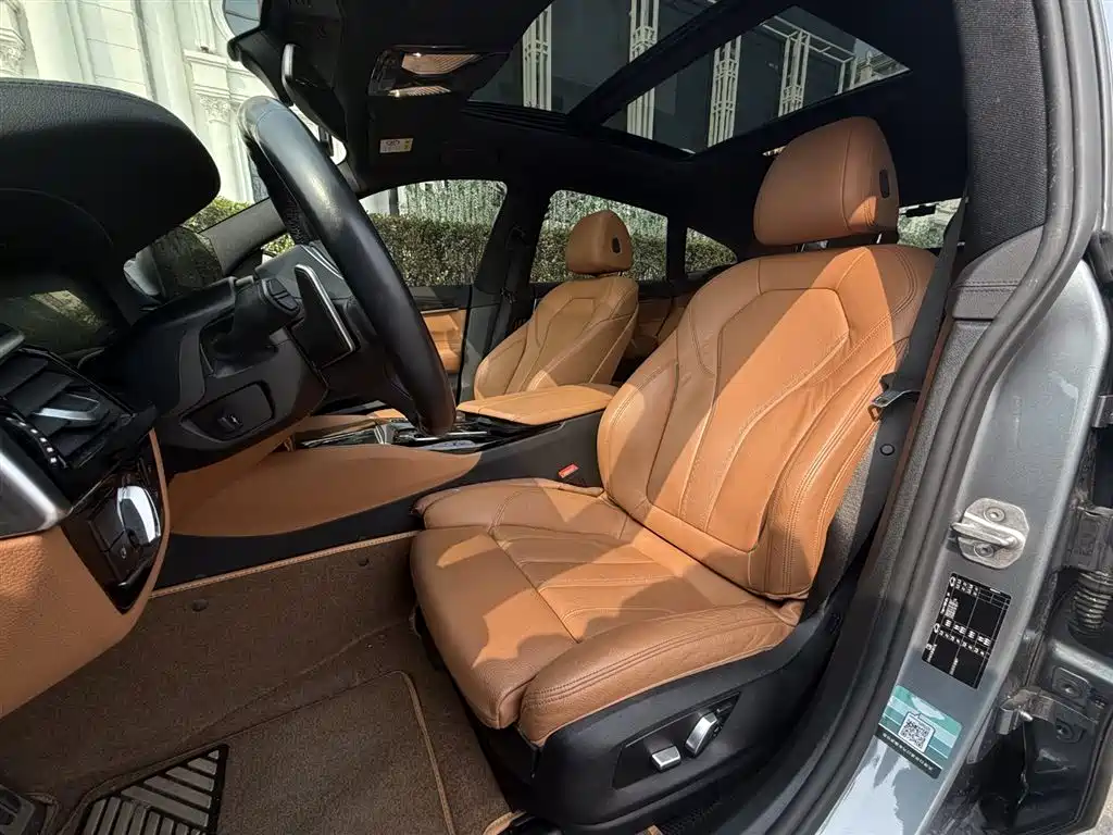 BMW 6 Series GT 2020 — фото 19