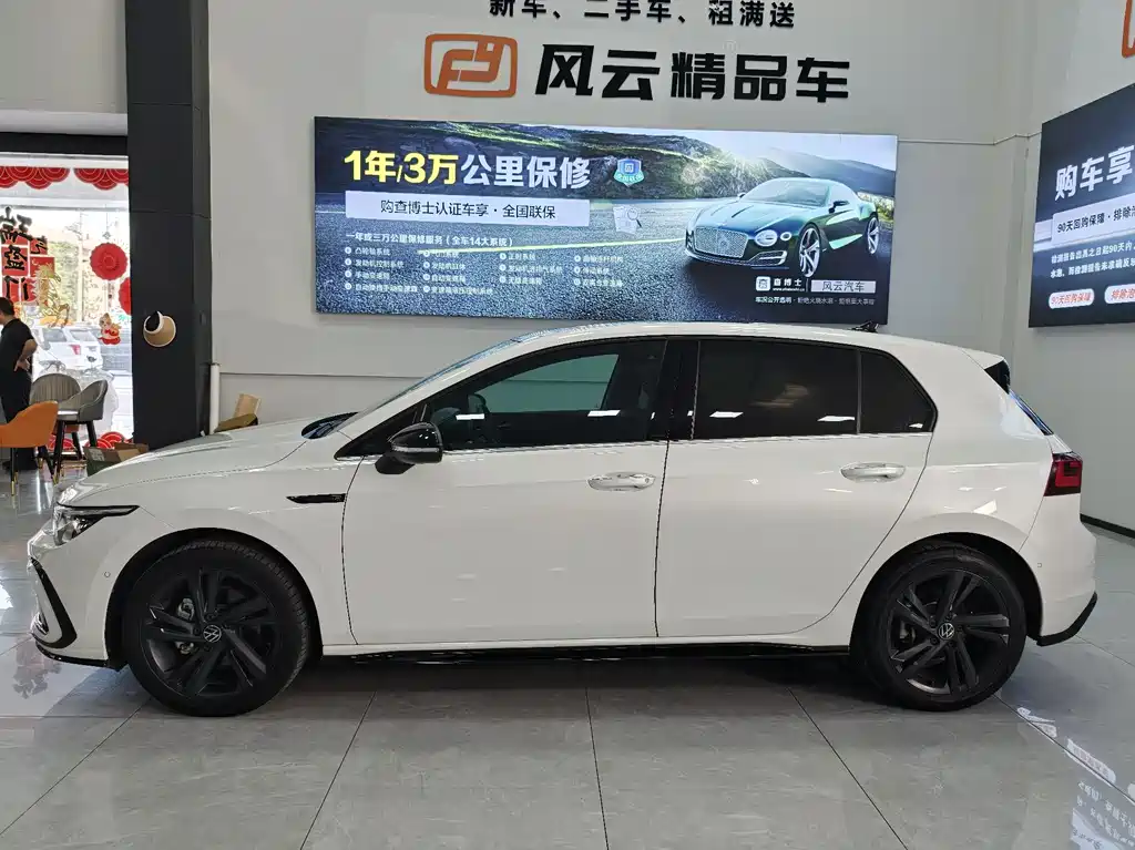 Volkswagen Golf 2022