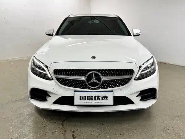 Mercedes-Benz C-Class 2020