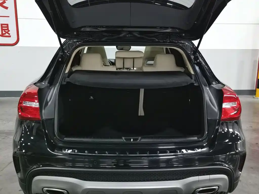 Mercedes-Benz GLA 2016 — фото 16