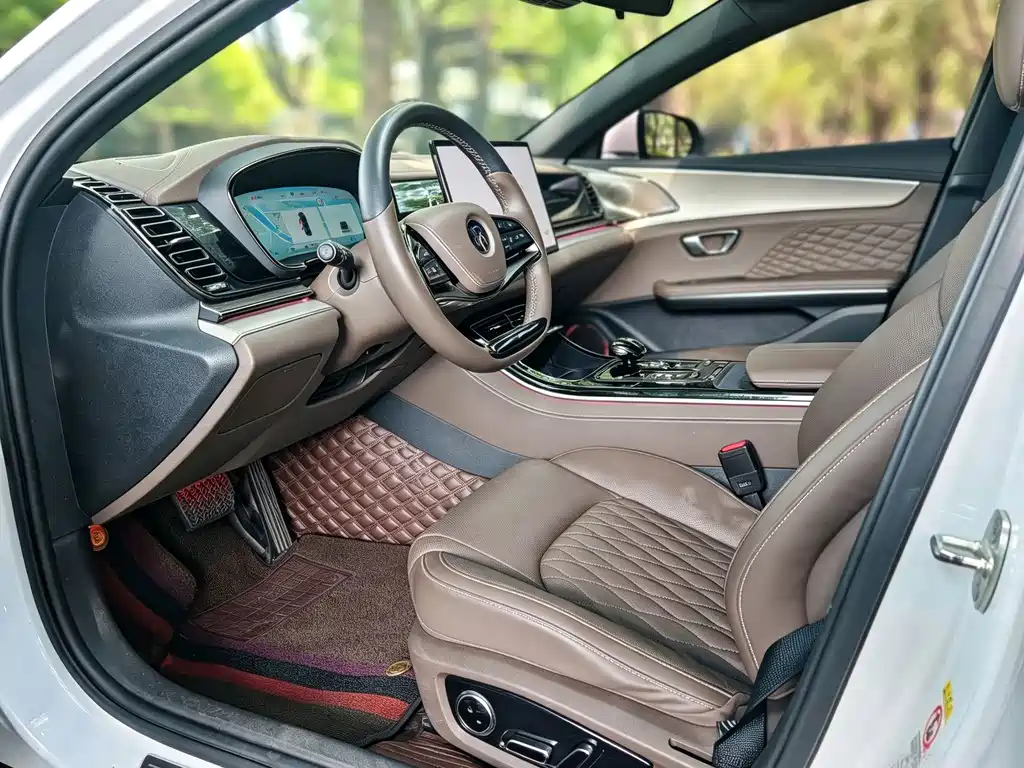 BYD Han 2022 — фото 7
