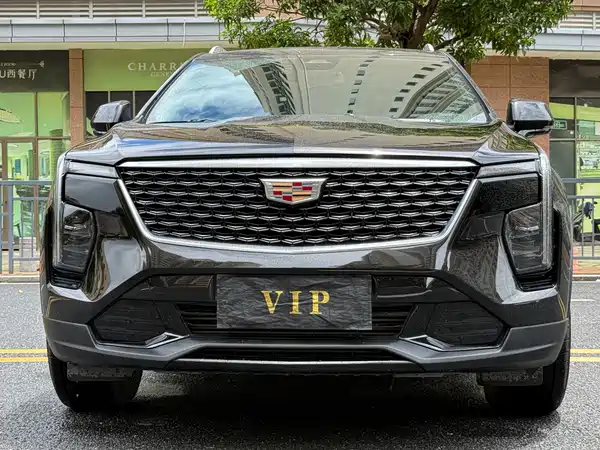 Cadillac XT4 2024