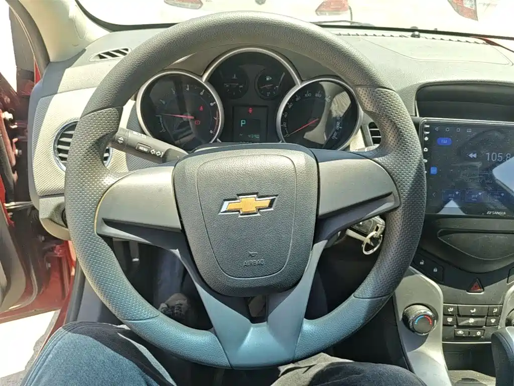 Chevrolet Cruze 2014 — фото 11