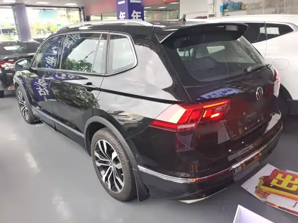 Volkswagen Tiguan L 2021