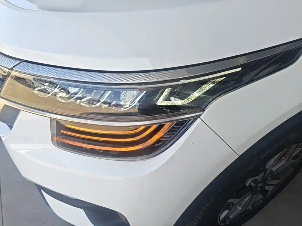 Kia KX3 2020 — фото 15