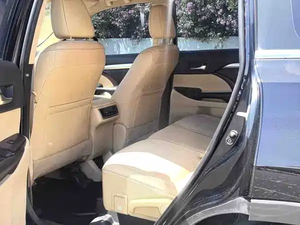Toyota Highlander 2015