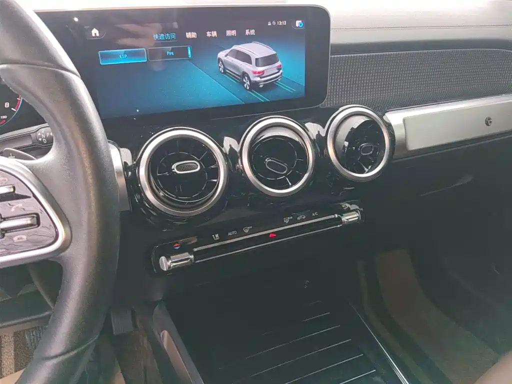Mercedes-Benz GLB 2020 — фото 13