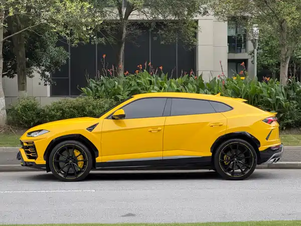 Lamborghini Urus 2019