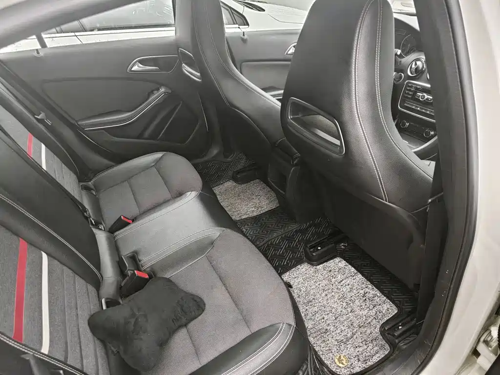 Mercedes-Benz A-Class 2014