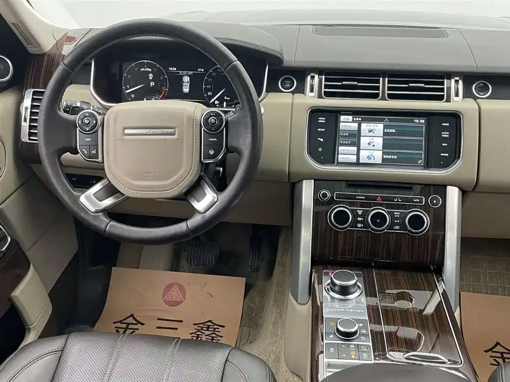 Land Rover Range Rover 2016 — фото 30