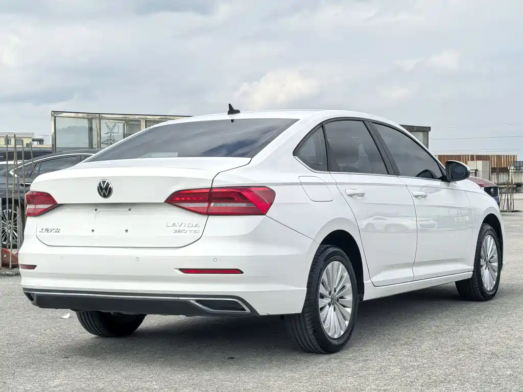 Volkswagen Lavida 2021