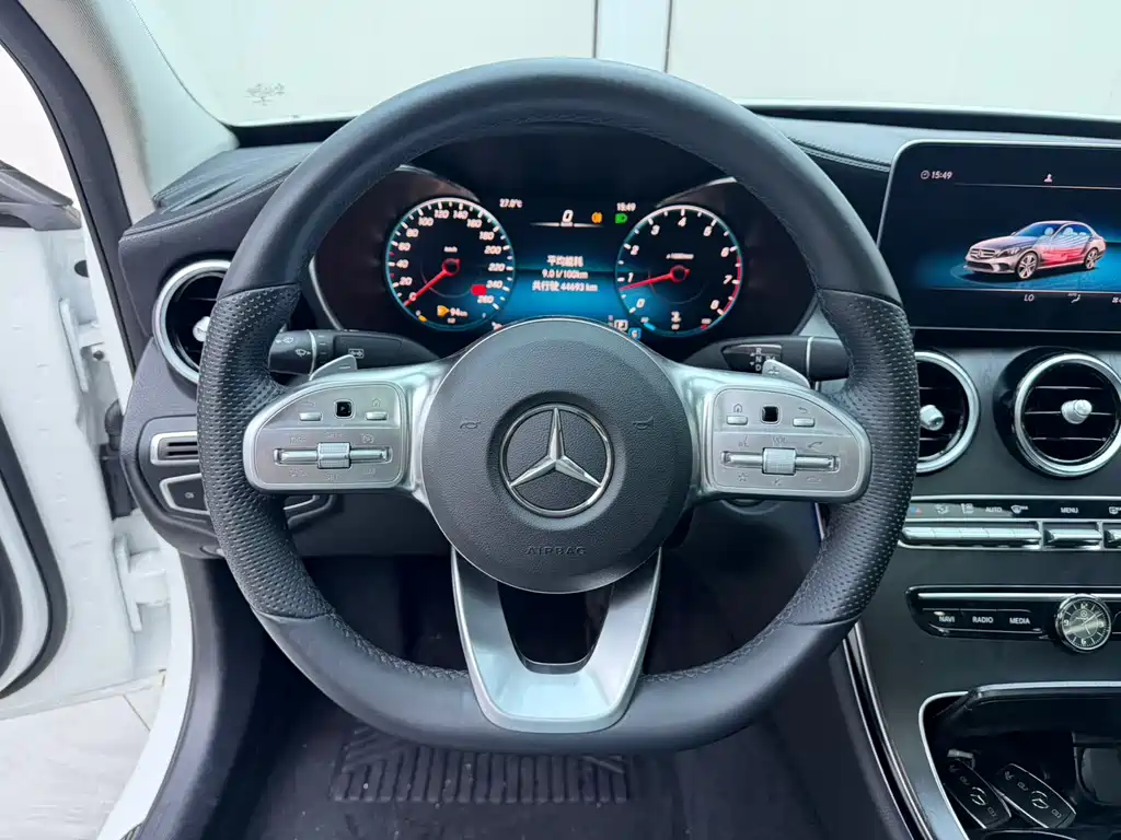 Mercedes-Benz C-Class 2020 — фото 11