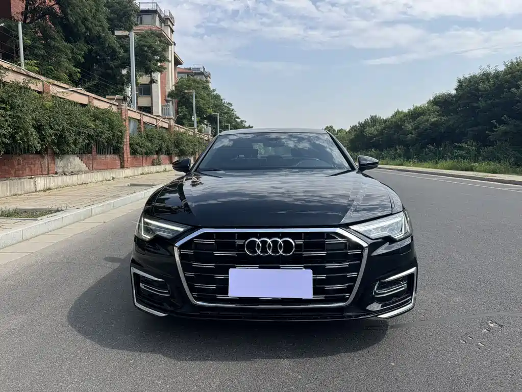 Audi A6L 2023 — фото 2