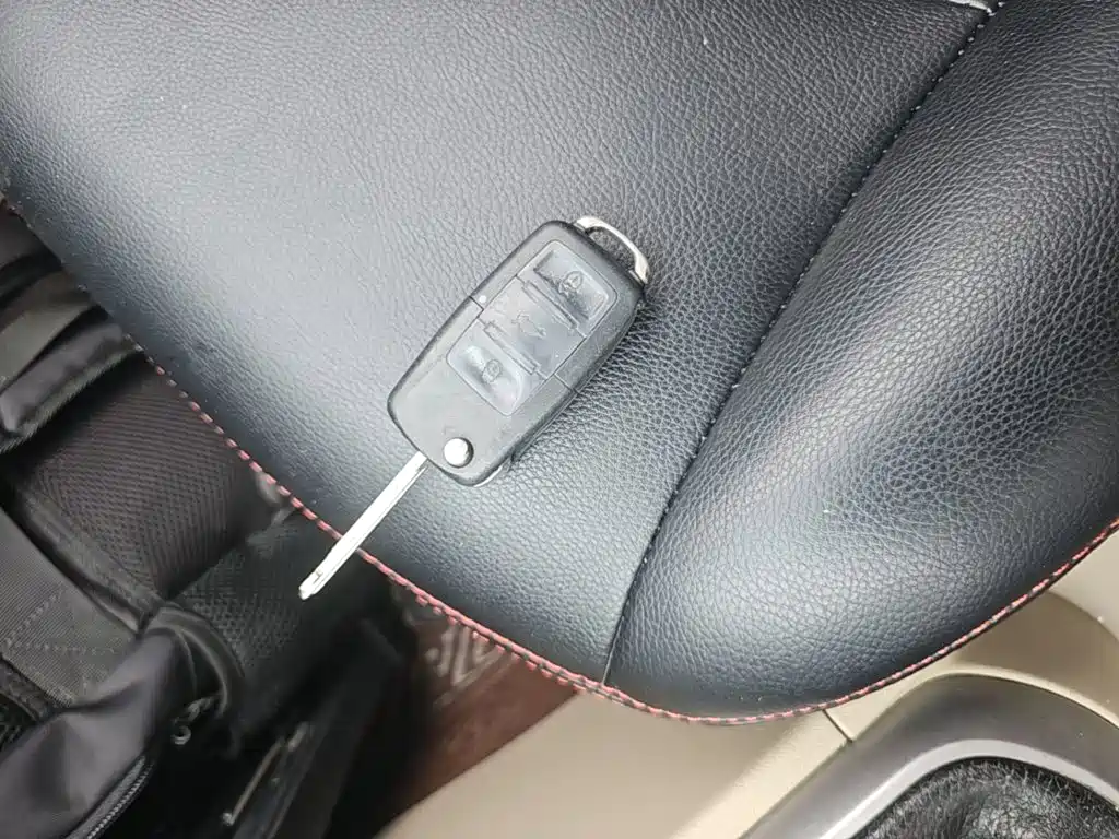 Hyundai Verna 2016 — фото 9