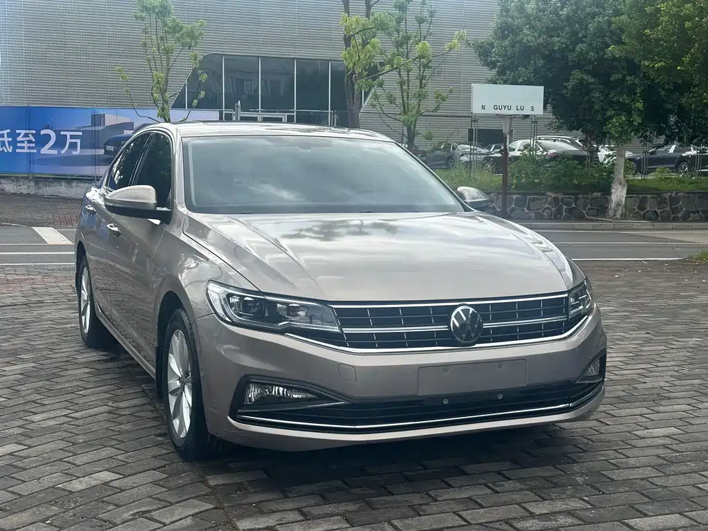 Volkswagen Bora 2021