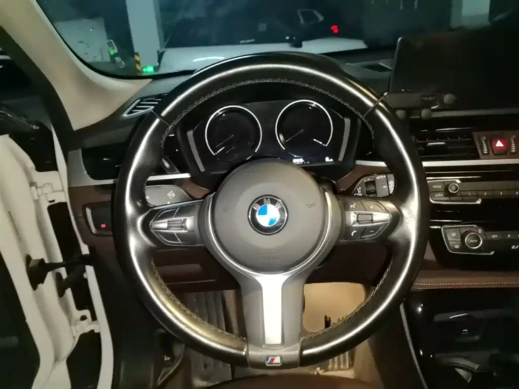 BMW X2 2023 — фото 17