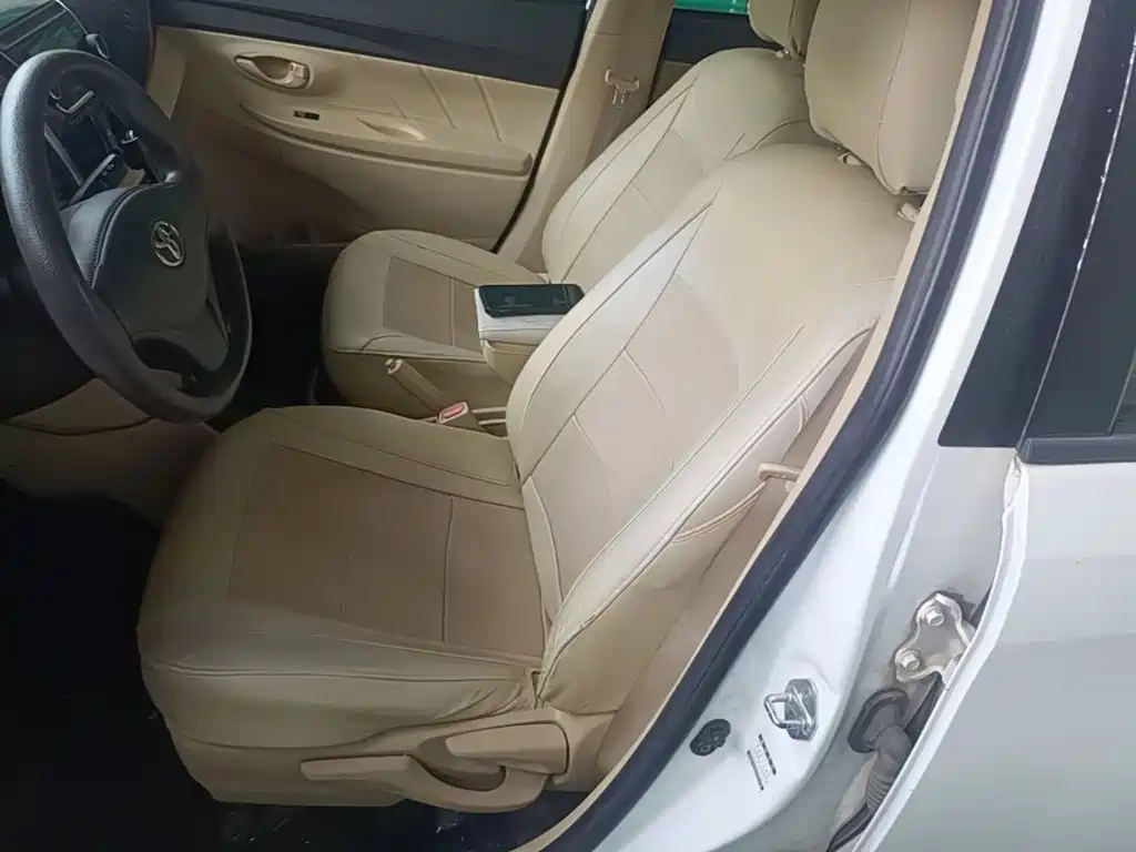 Toyota Vios 2016 — фото 15