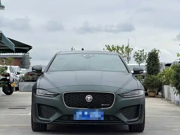 Jaguar XEL 2020