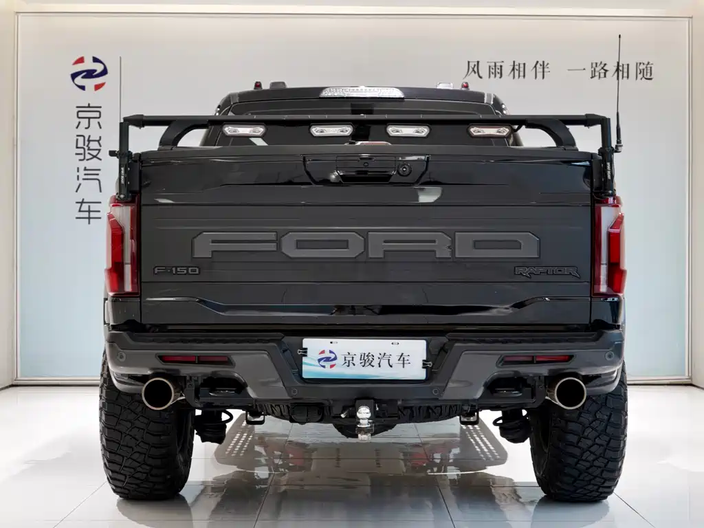 Ford F-150 Raptor 2023 — фото 18
