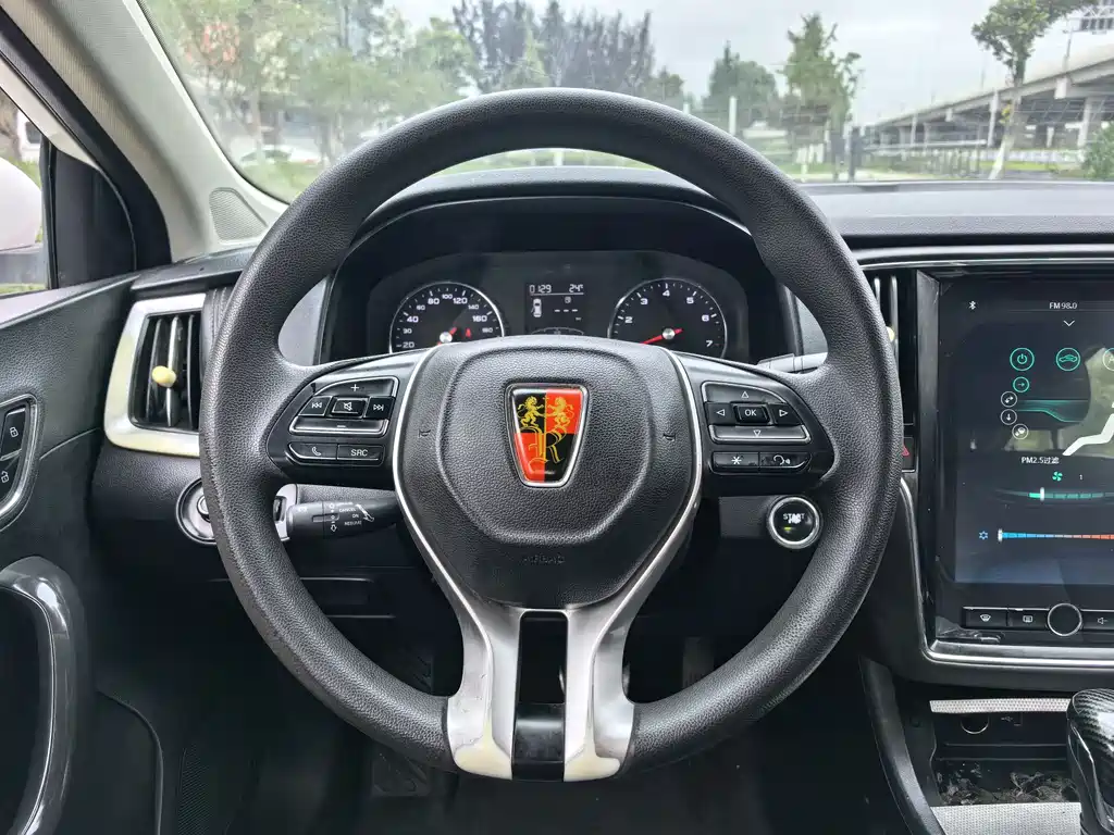 Roewe i6 Classic 2019 — фото 9