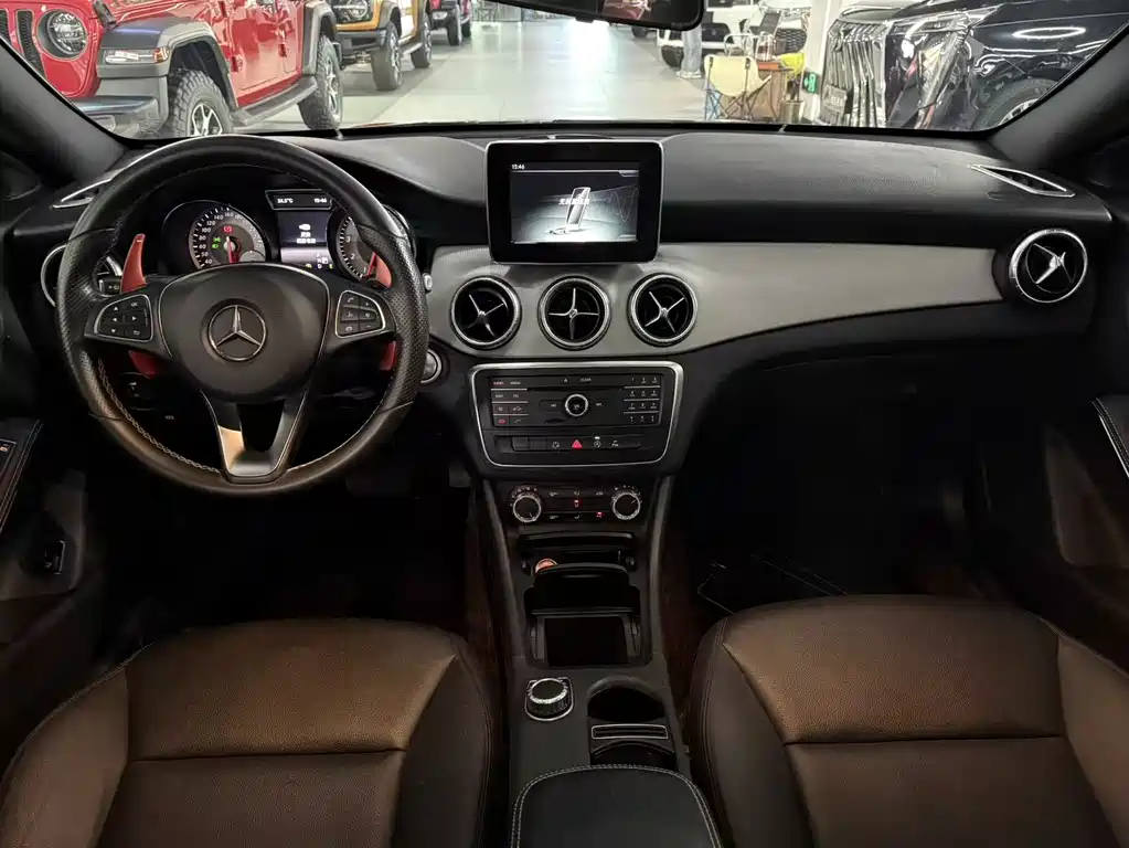 Mercedes-Benz CLA 2015 — фото 4