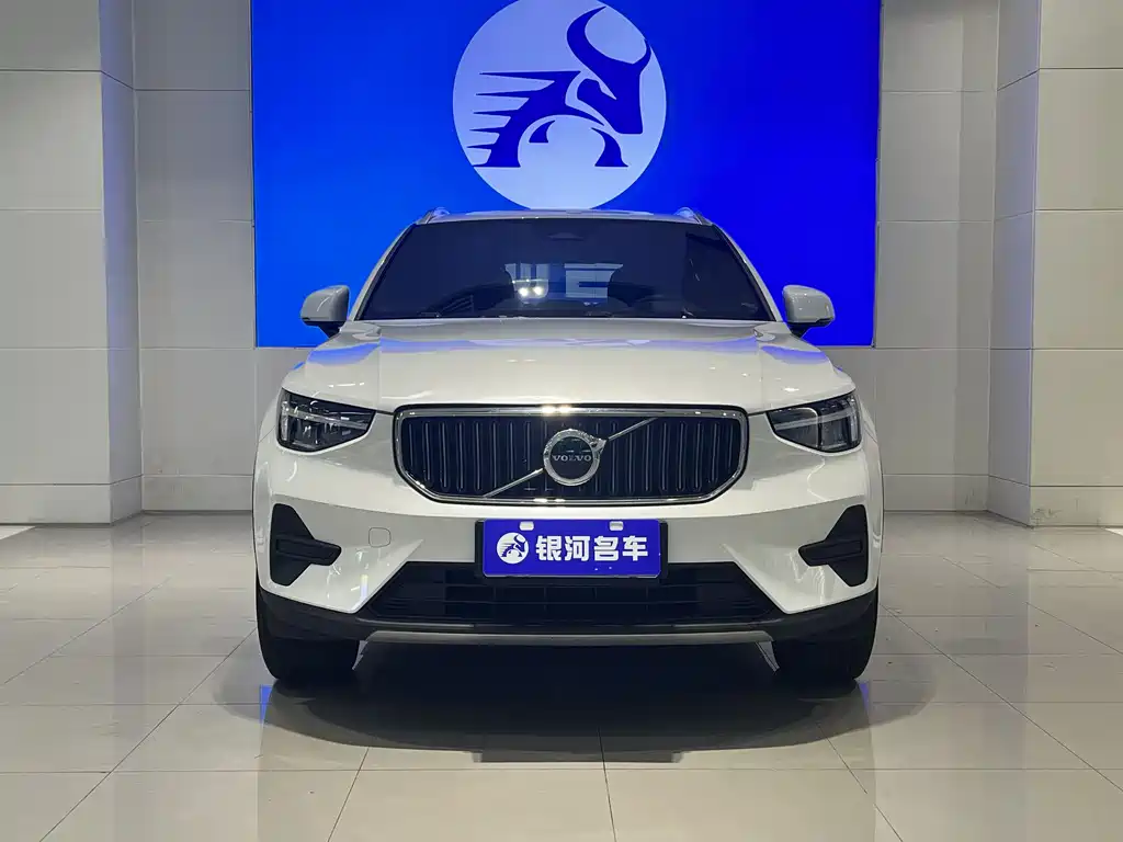 Volvo XC40 2023