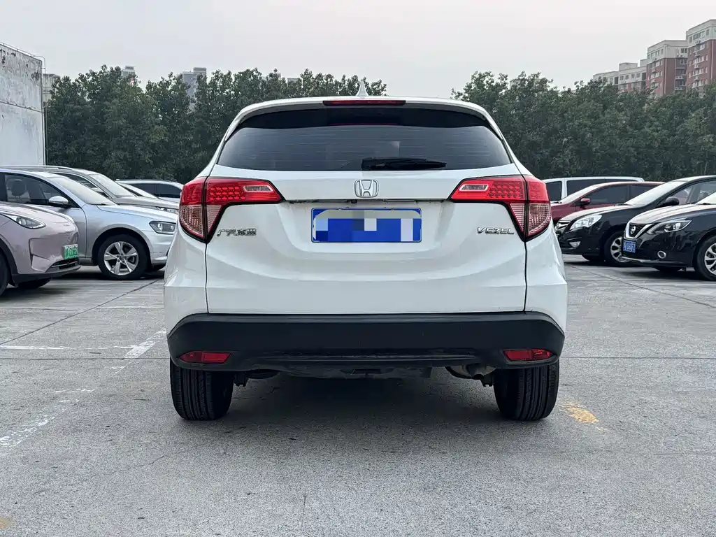 Honda Vezel 2017 — фото 10
