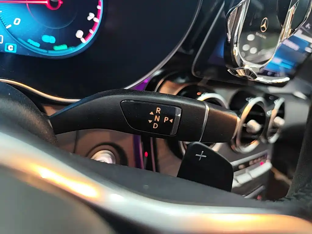 Mercedes-Benz C-Class 2019 — фото 14