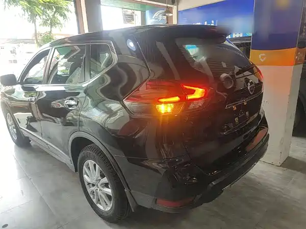 Nissan X-Trail 2021
