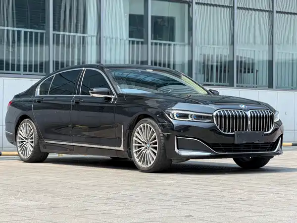BMW 7 Series 2021