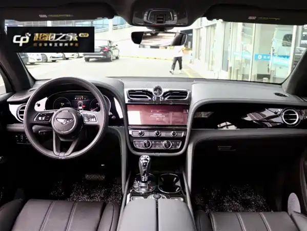 Bentley Bentayga 2021