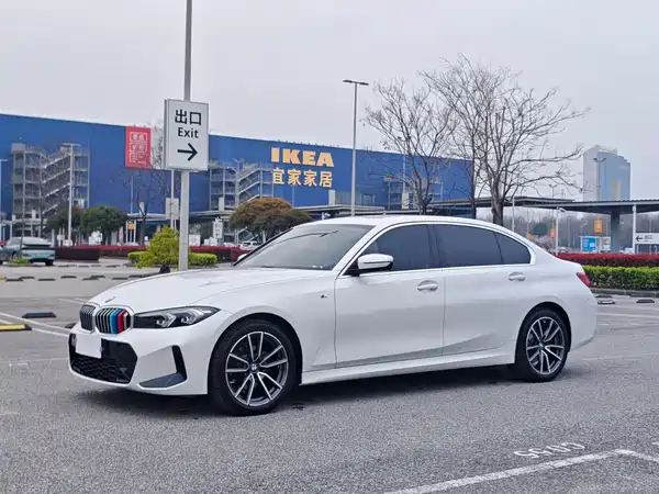 BMW 3 Series 2024