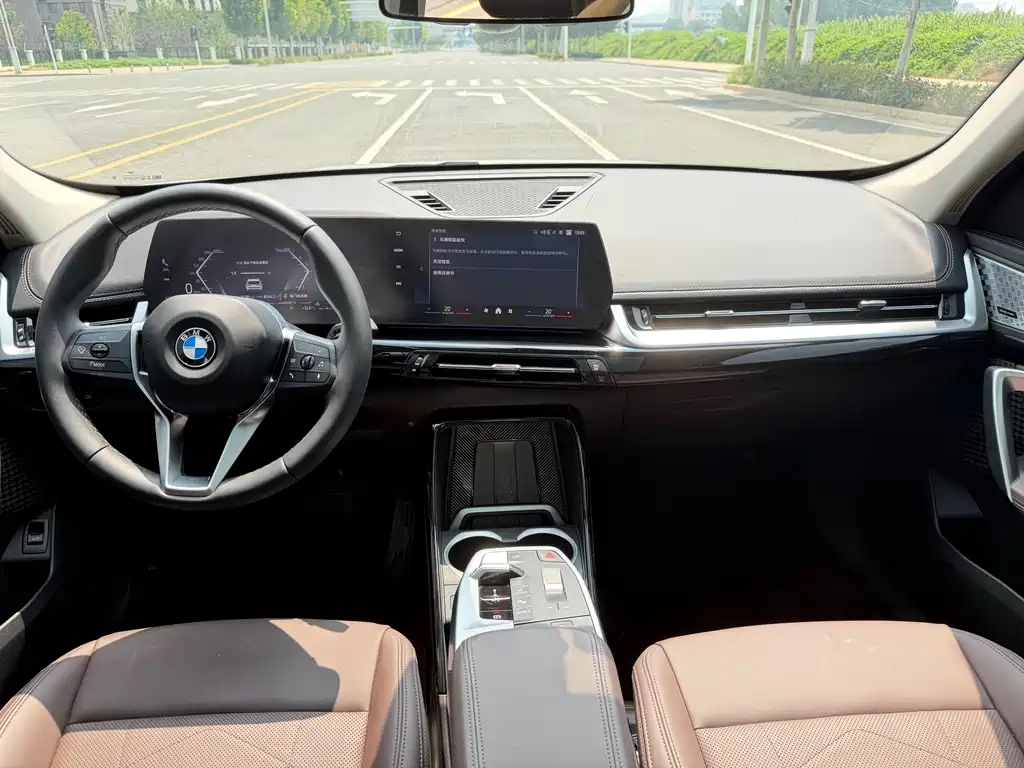 BMW X1 2025 — фото 9