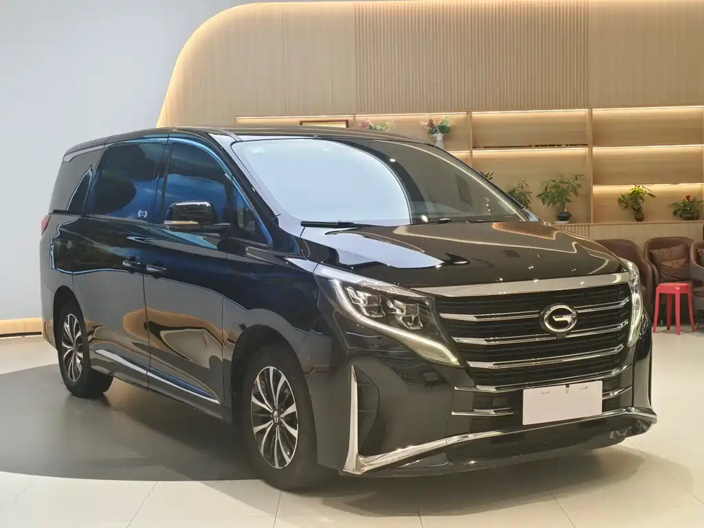 GAC Motor Trumpchi M8 2022 — фото 2