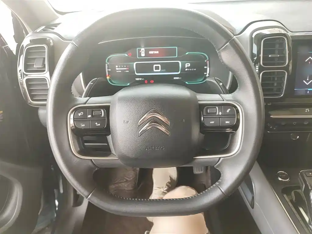 Citroen C5 AIRCROSS 2018 — фото 11