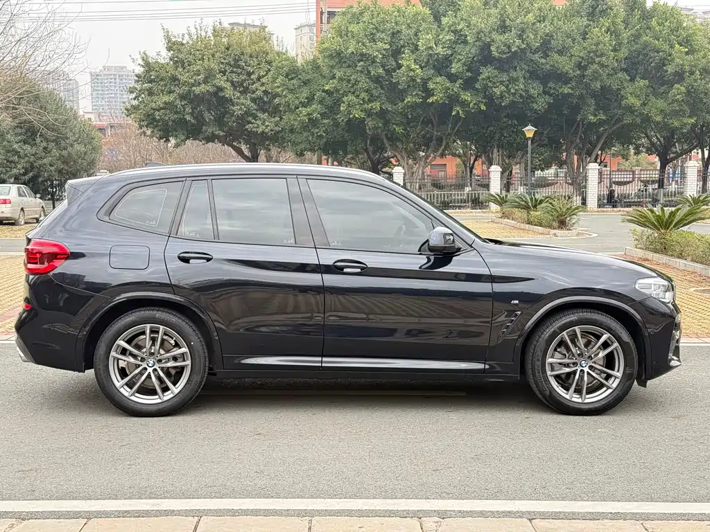 BMW X3 2020 — фото 10