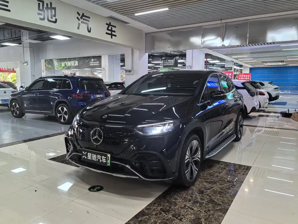 Mercedes-Benz EQE SUV 2023 — фото 2