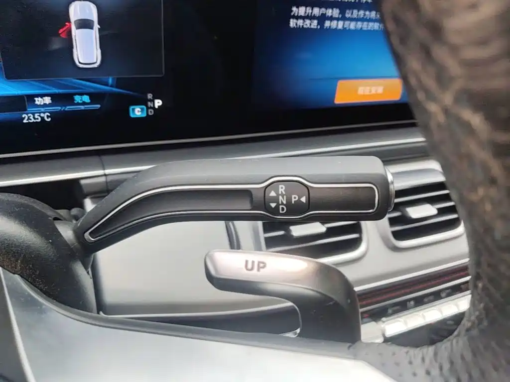 Mercedes-Benz GLE AMG 2024 — фото 21