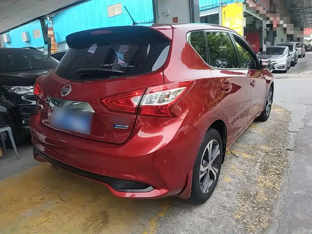 Nissan Tiida 2018