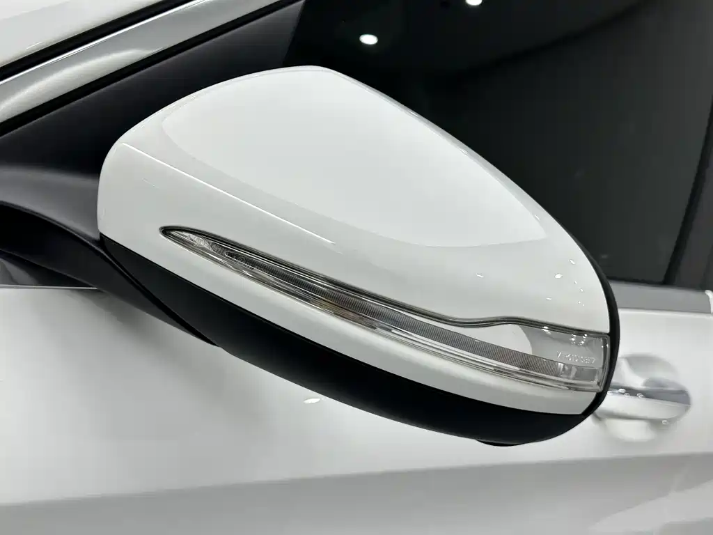 Mercedes-Benz C-Class 2021 — фото 24