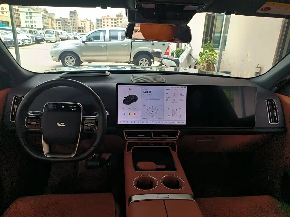 Li Auto Li L8 2023