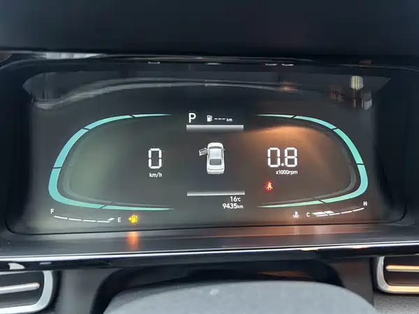 Hyundai Elantra 2023