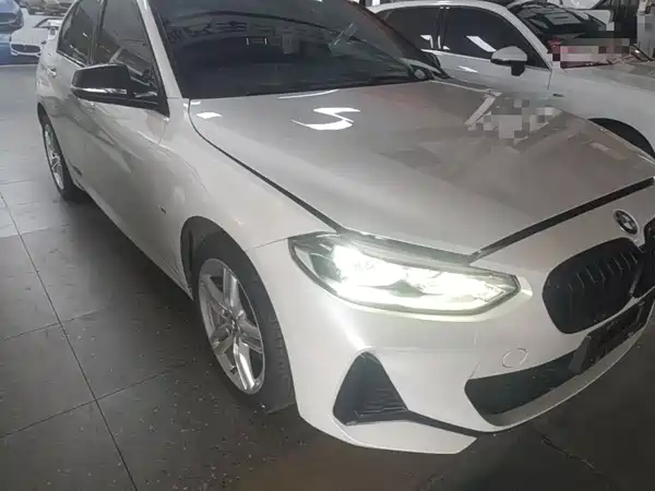 BMW 1 Series 2023