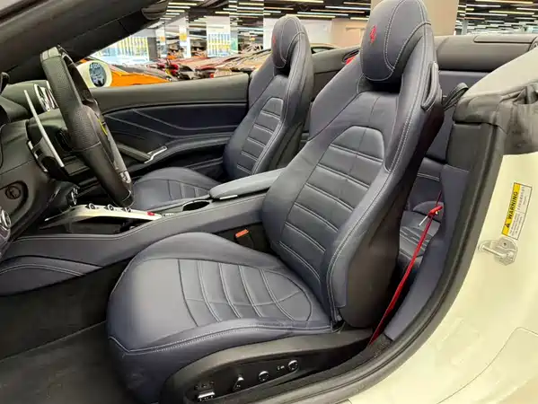 Ferrari California T 2015