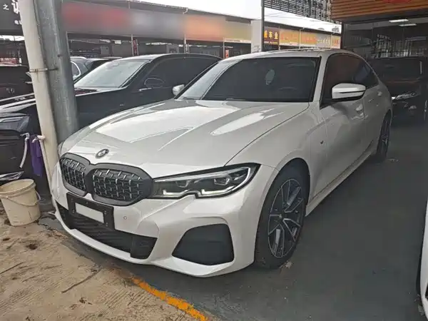 BMW 3 Series 2022