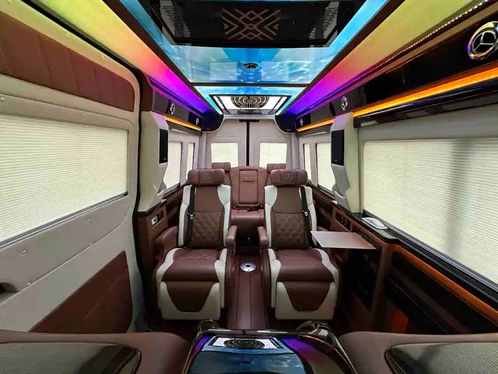 Mercedes-Benz Sprinter 2018 — фото 15