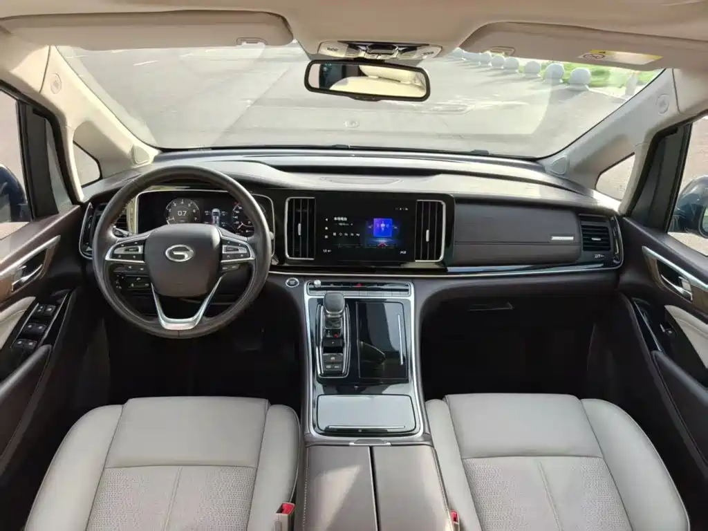 GAC Motor Trumpchi M8 2023 — фото 10