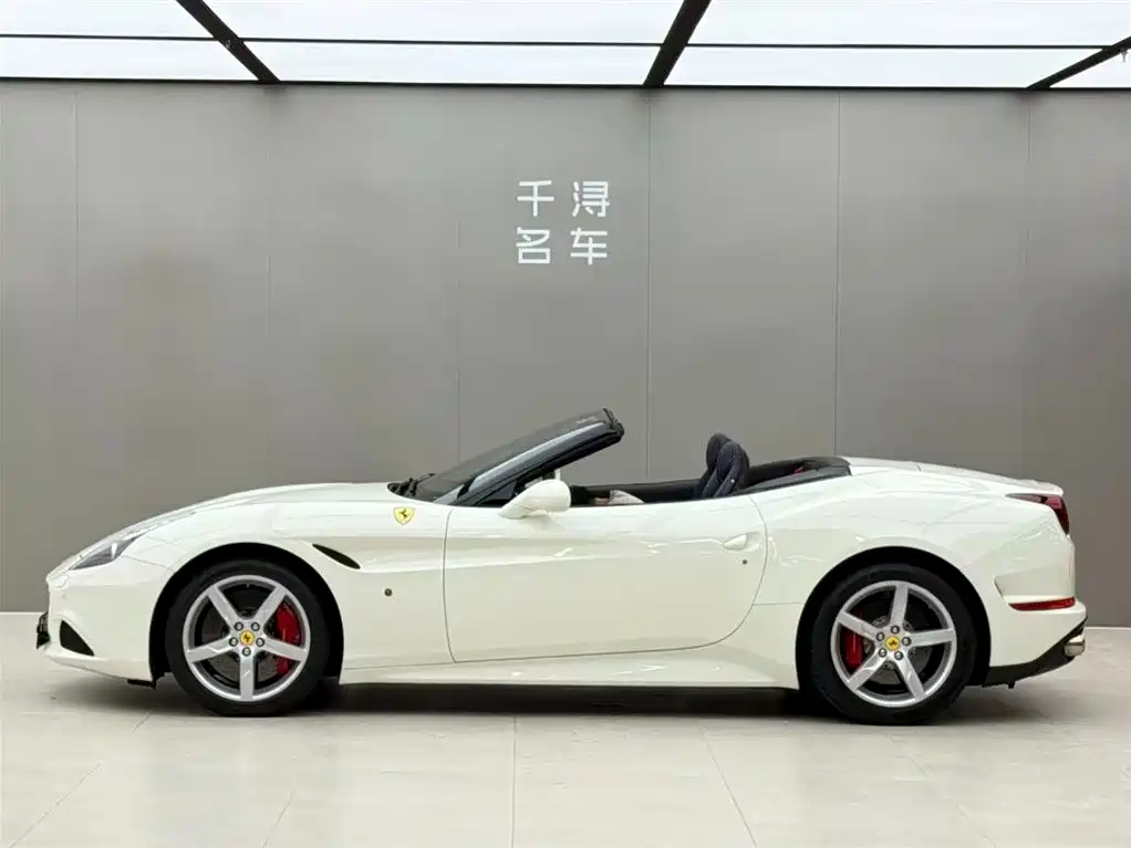 Ferrari California T 2016 — фото 3
